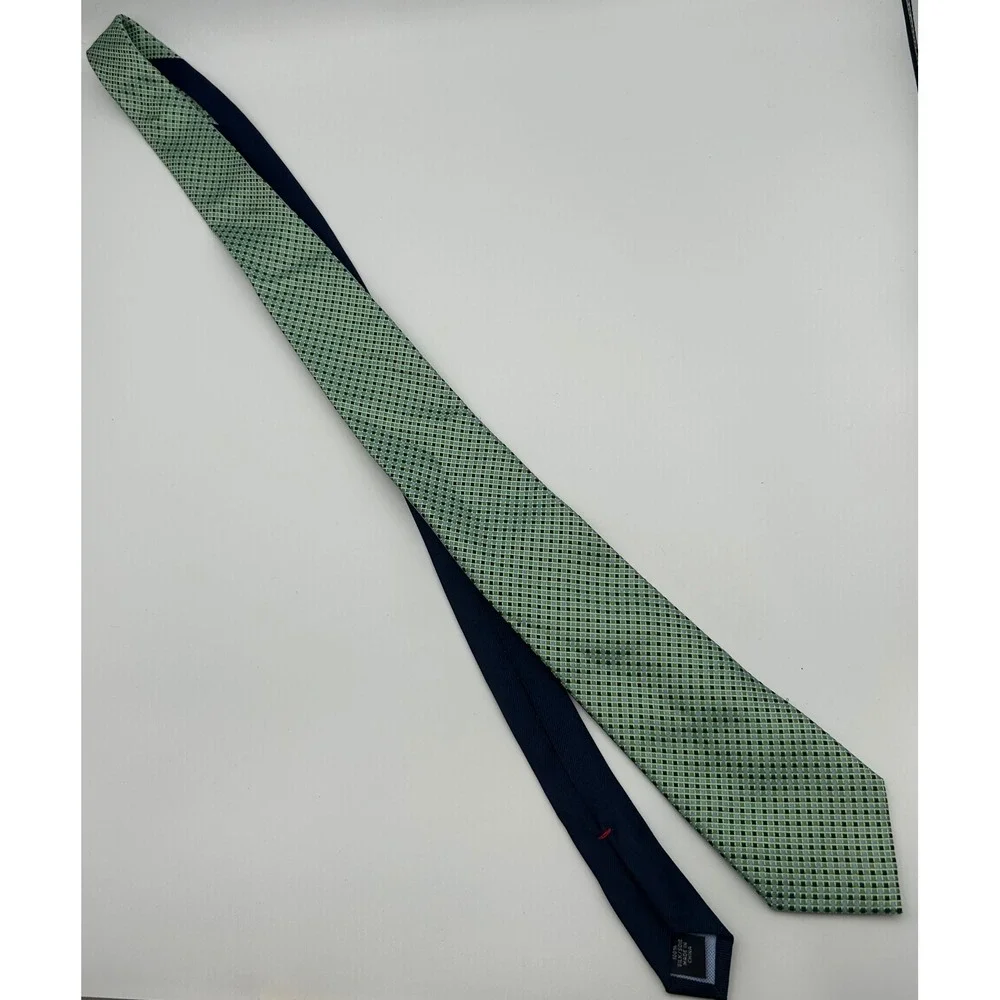 Tommy Hilfiger Mens Green Blue Micro Check Geometric 100% Silk Necktie Tie - Picture 1 of 6
